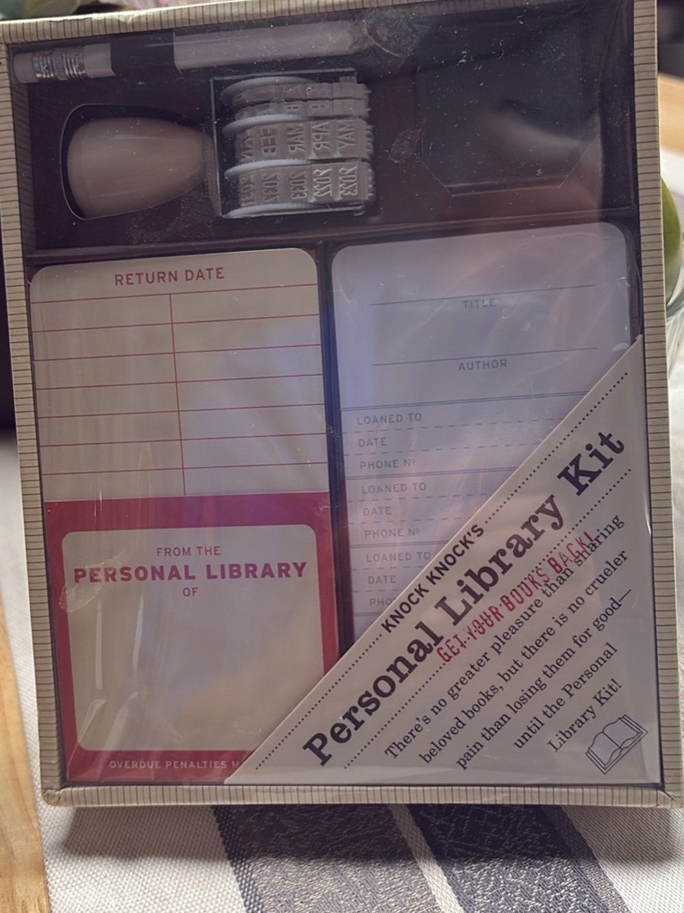 Knock Knock Personal Library Kit in Cream and Pink